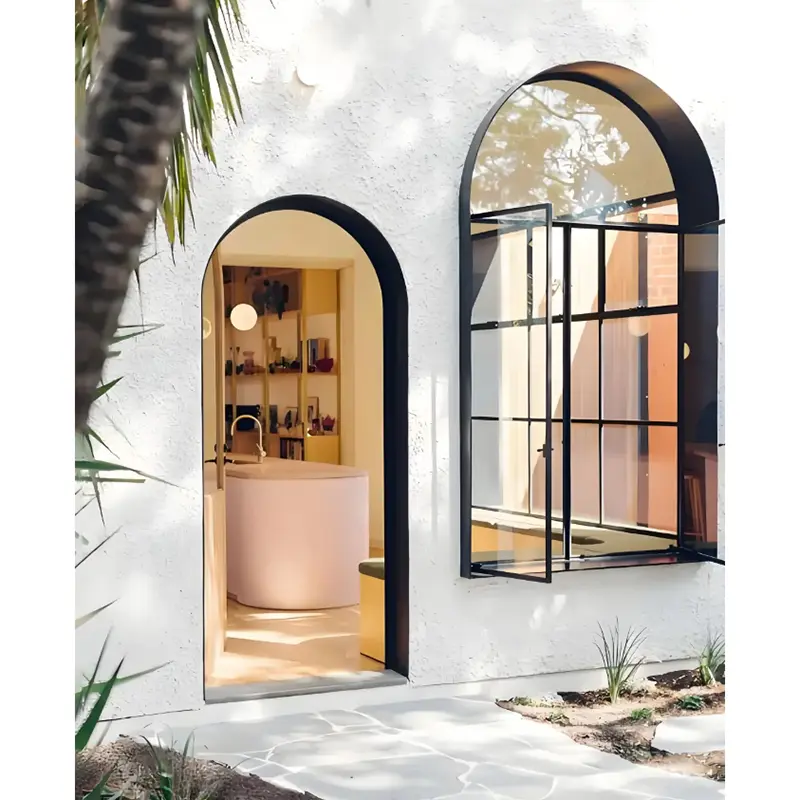 Alumiiniseoksen muotoiset ikkunat